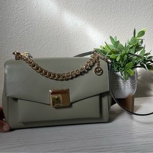 MICHAEL KORS CROSS BODY